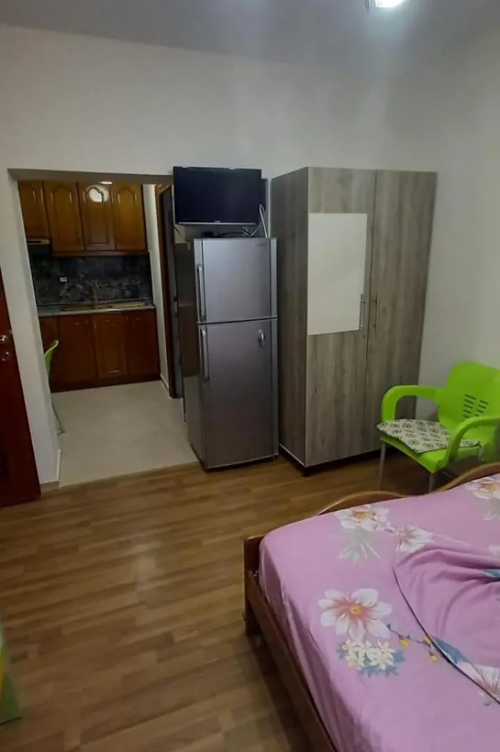 Konukevi Unique Otel Pogradaş Arnavutluk
